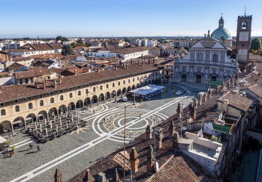 Vigevano - Piazza Ducale