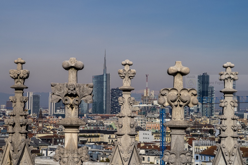 MIlano - Duomo - Vista sui grattacieli    