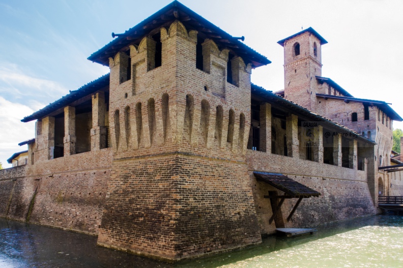 Castello di Pagazzano   IMG_2208.jpg