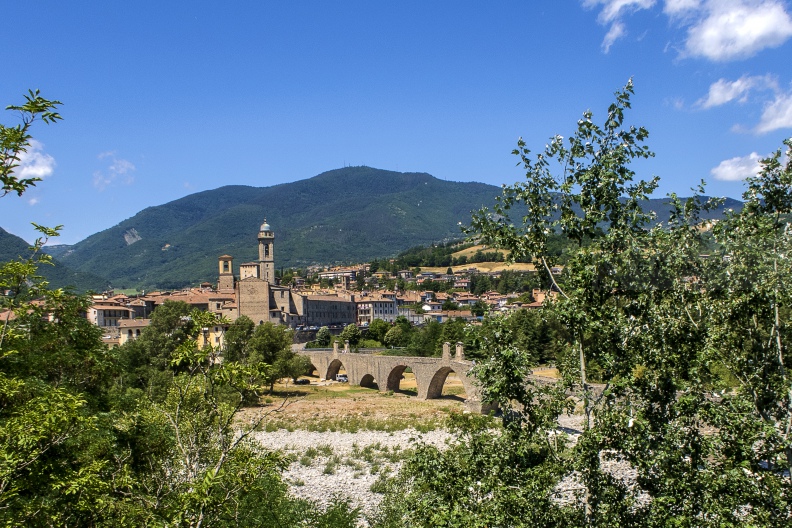 Bobbio - Ponte Vecchio o Gobbo IMG_1762.jpg