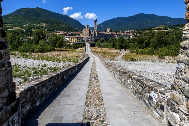 Bobbio - Ponte Vecchio o Gobbo IMG_1761.jpg