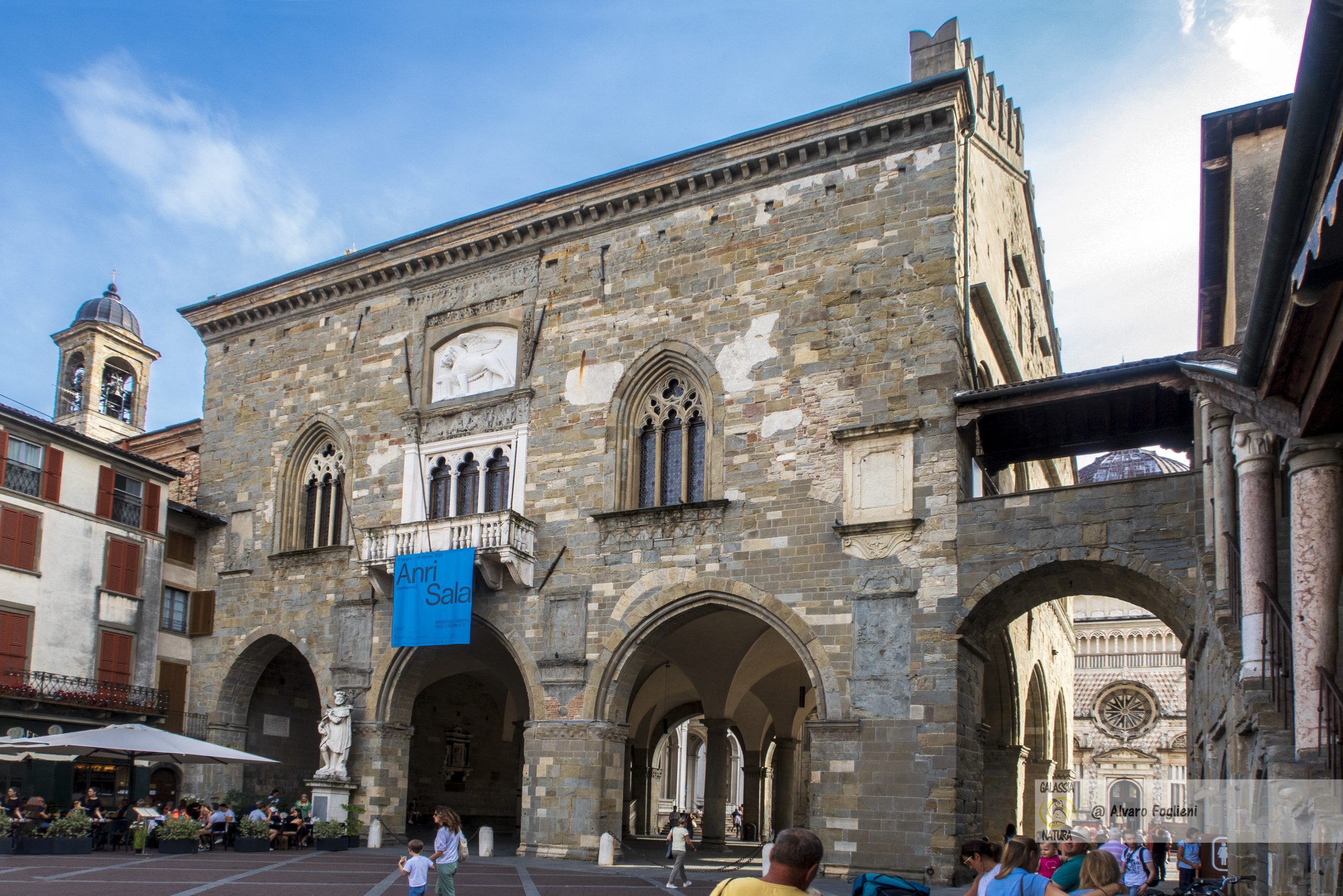 Palazzo della Ragione: dettagli architettonici da non perdere